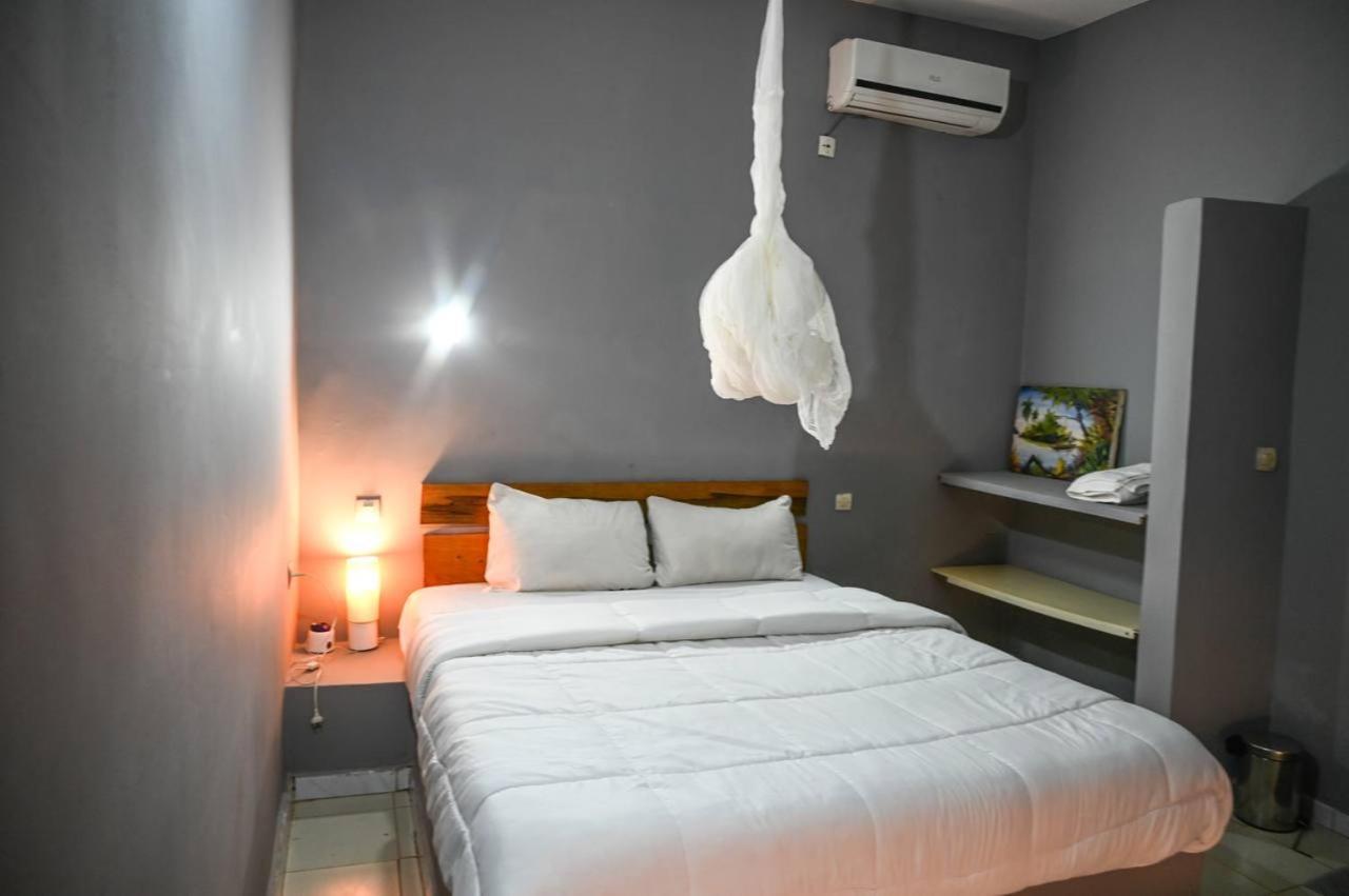Hotel Le Trarza Niaga Exterior foto